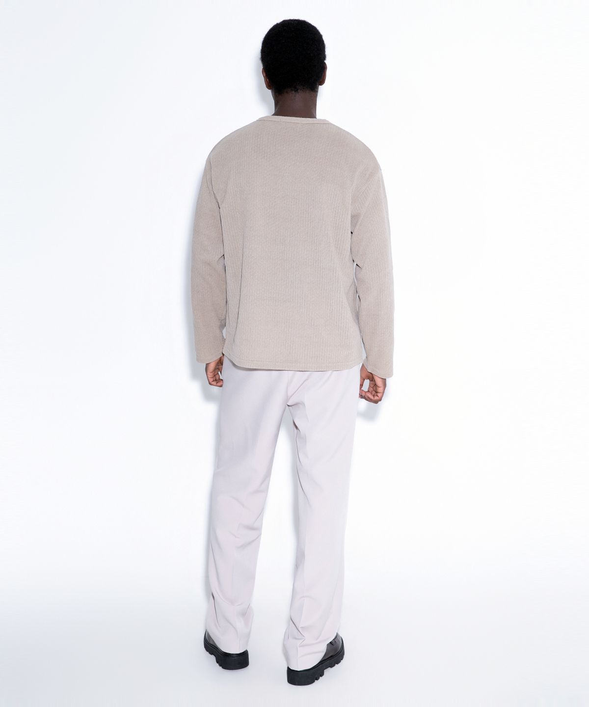 스트라이크(STRIKE) Grain Touch Henley T-Shirt (BEIGEㅣCREAMㅣBLACKㅣCHARCOAL)