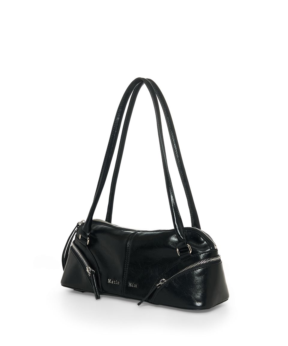 MUSINSA公式 | MATIN KIM CURVE ZIP BAGUETTE BAG IN BLACK
