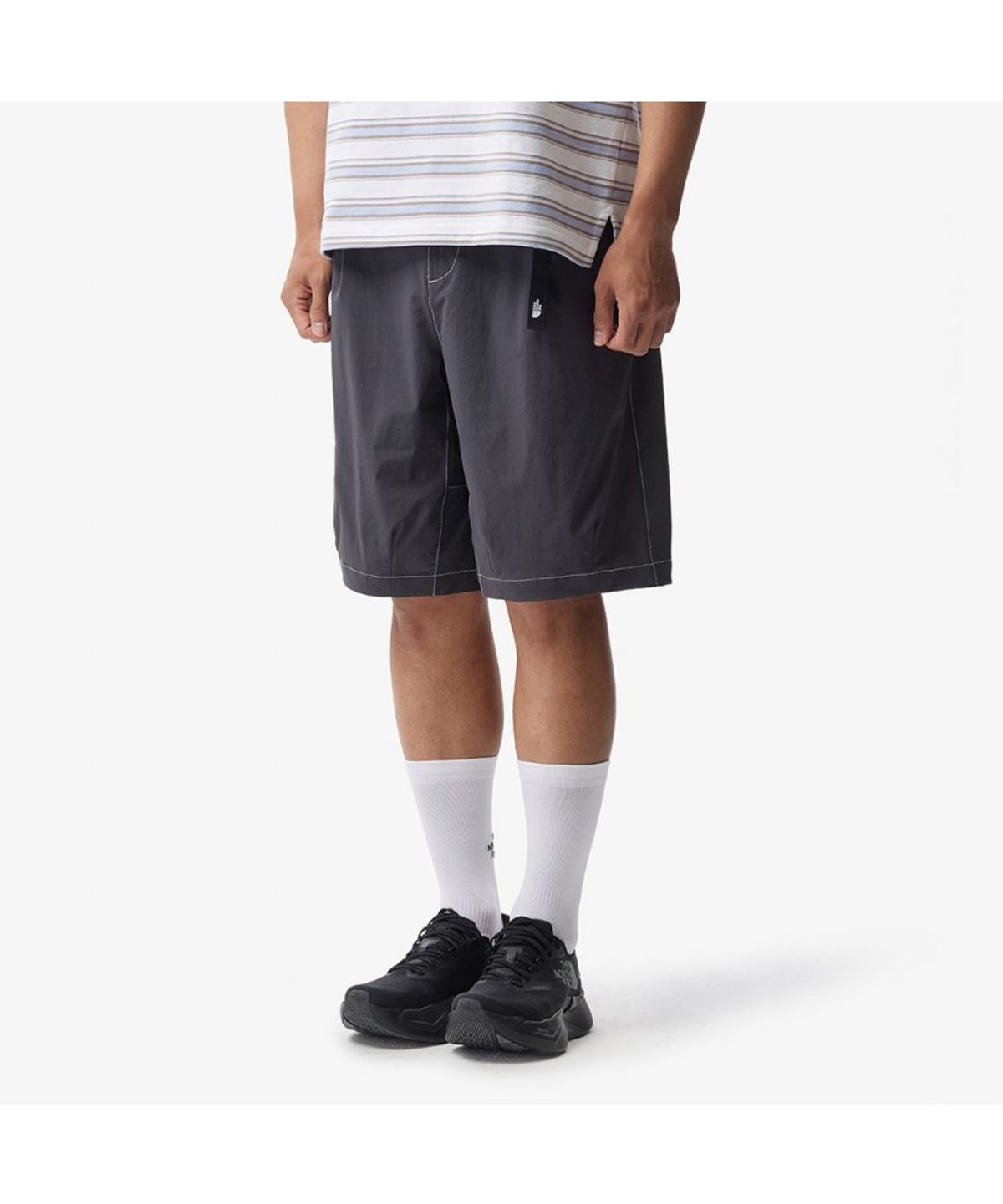 노스페이스(THE NORTH FACE) NS6NS06A 피크힐 쇼츠 DARK GRAY