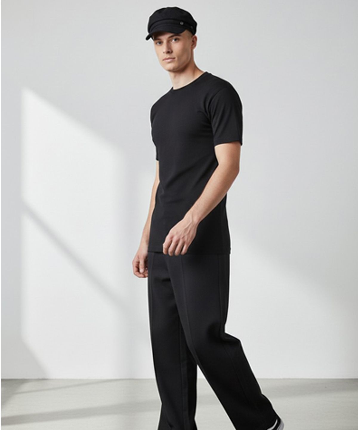 유니버셜 케미스트리(UNIVERSAL CHEMISTRY) Linen Logo Black Marine Cap 마린캡