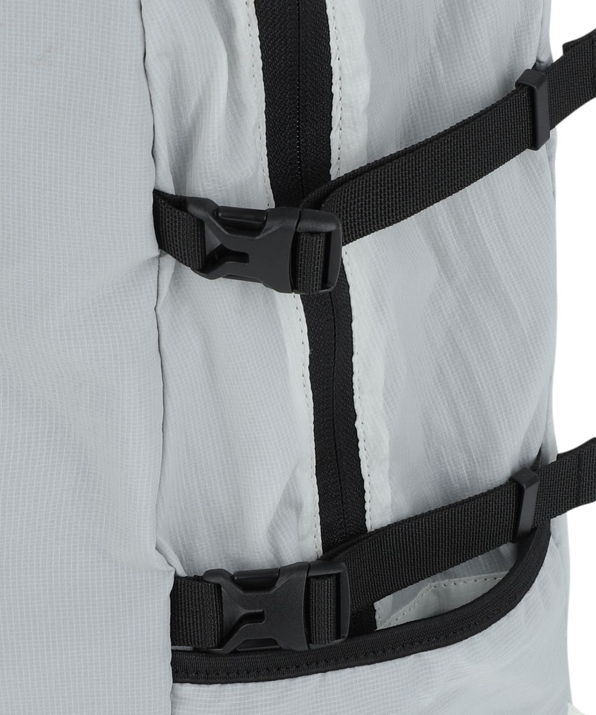 브라운브레스(BROWNBREATH) TAG LIGHT BACKPACK - WHITE