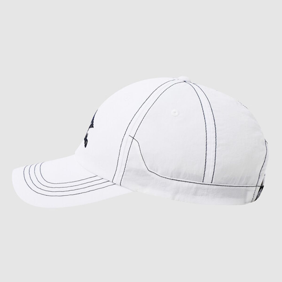 엄브로(UMBRO) 크리스피 타슬란 캡 화이트 UR221CCP51