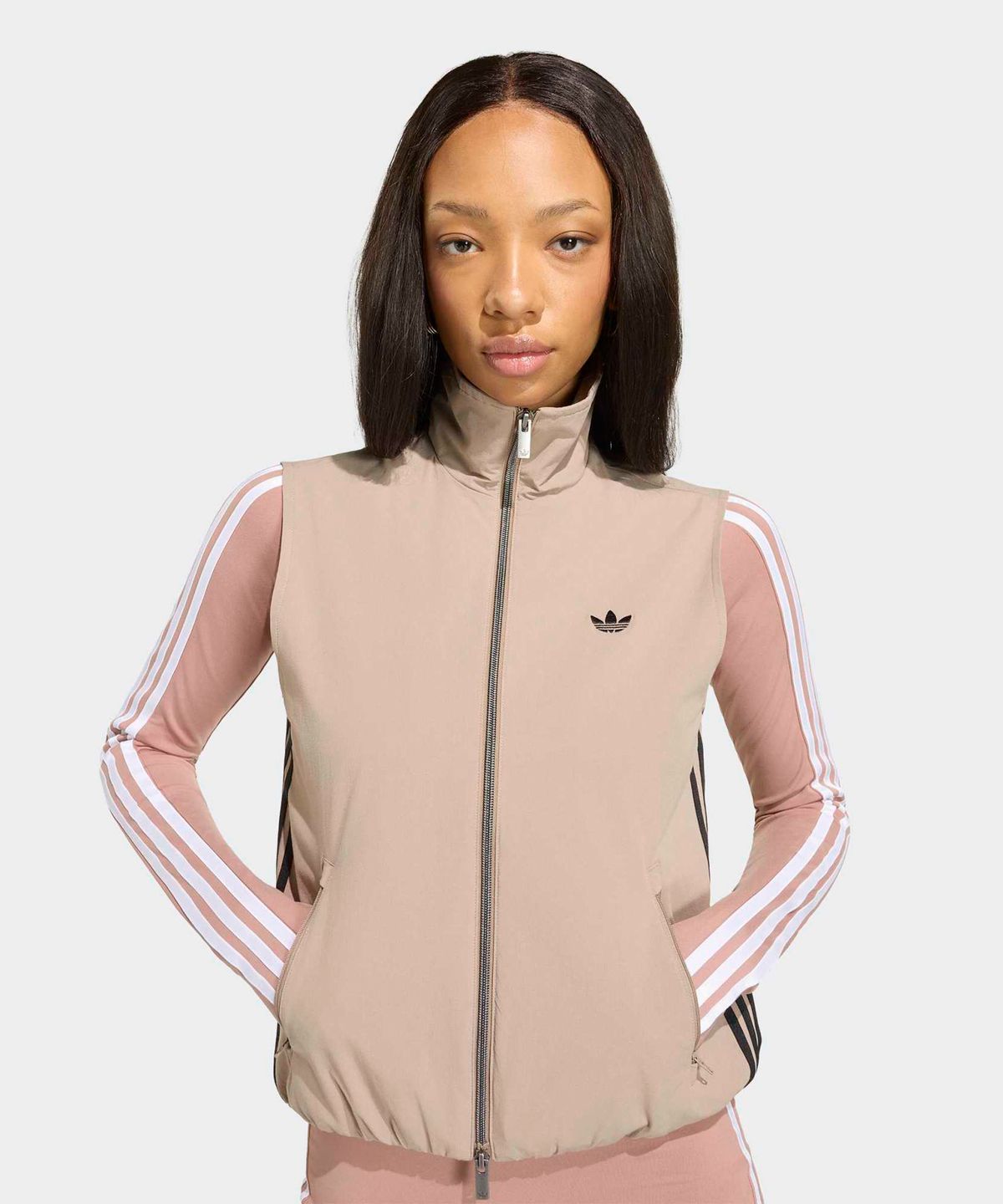 아디다스(ADIDAS) 아딜레늄 시즌 5 슬리브리스 트랙탑 - 청키브라운 / KY5183