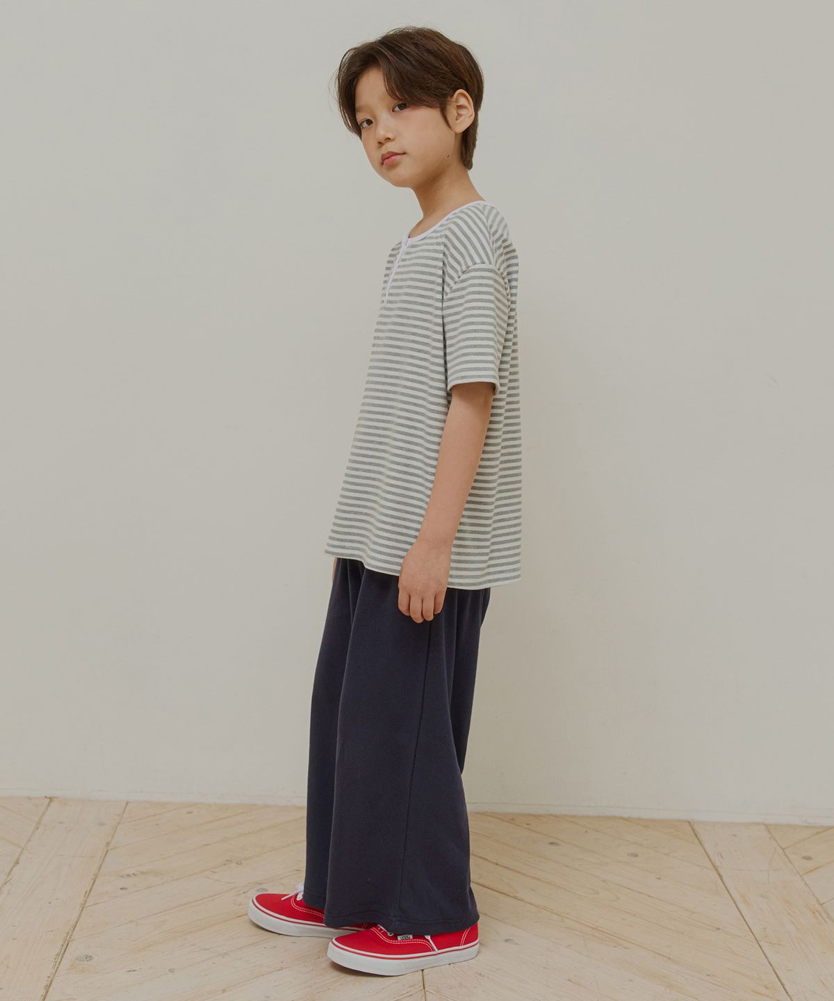 웬즈데이오아시스 키즈(WEDNESDAYOASIS KIDS) [Kids]로에 헨리넥 스트라이프 티셔츠_MELANGE GRAY(WB6TP38)