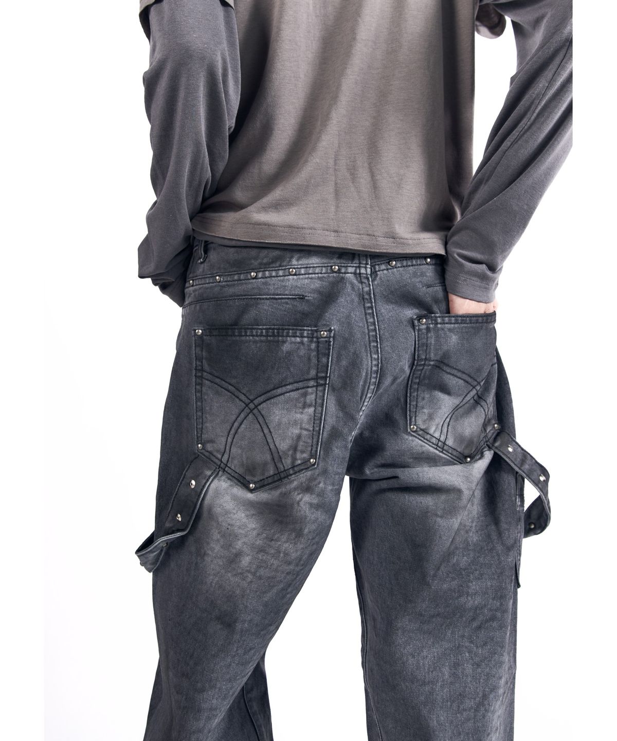 아캄(AAKAM) Hammer Studded Denim Pants (Black)