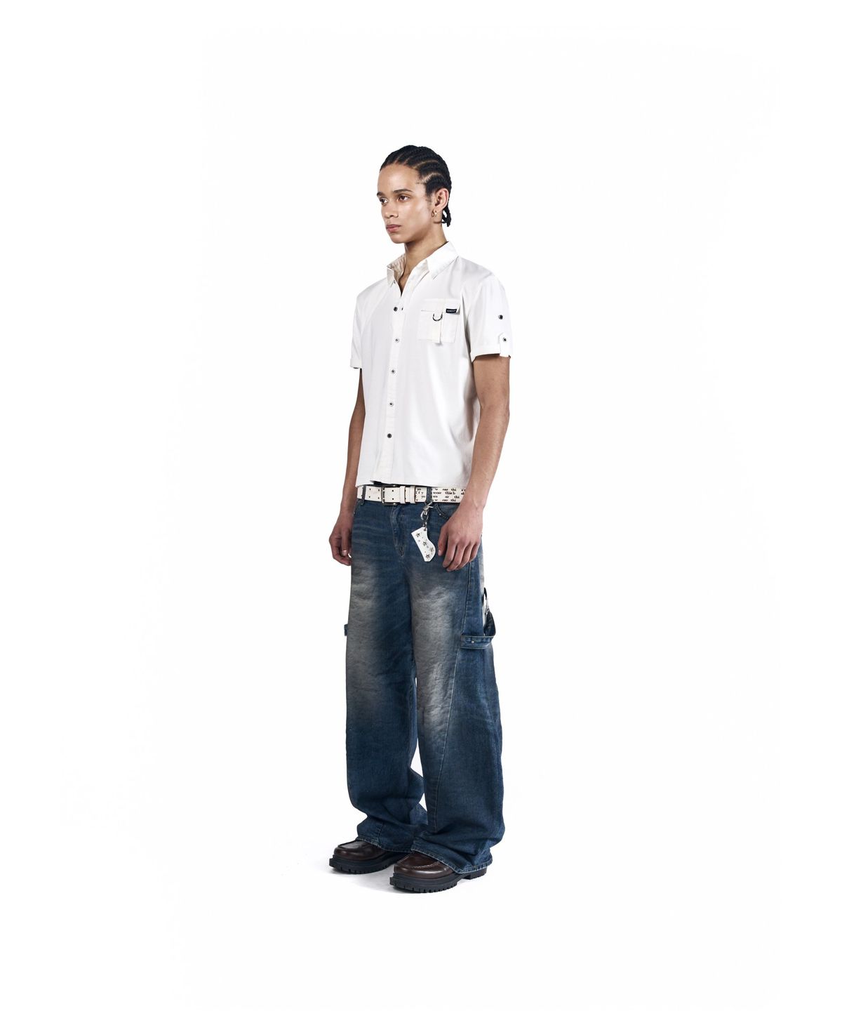 아캄(AAKAM) Hammer Studded Denim Pants (Blue)