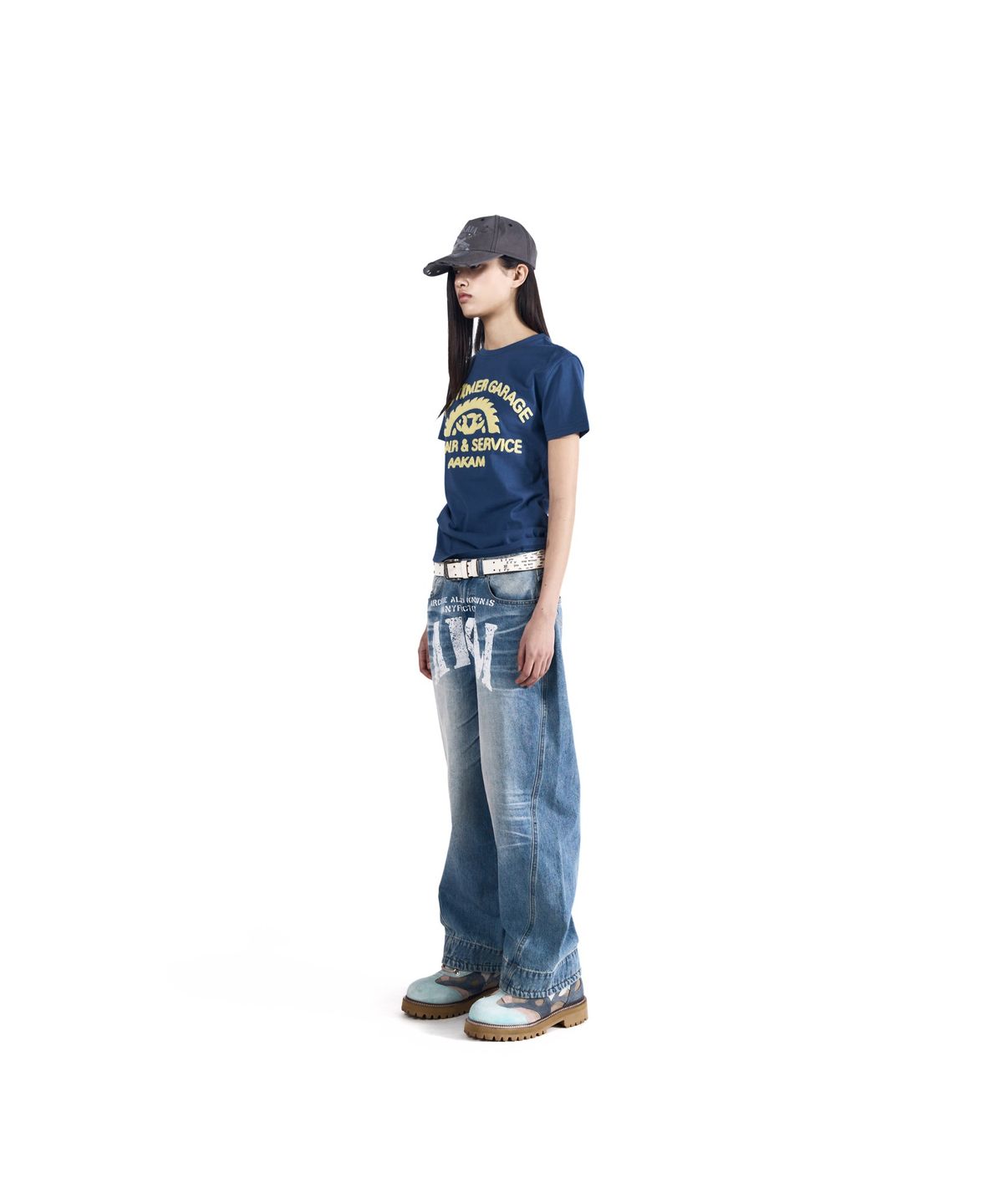 아캄(AAKAM) AKM Curved Denim Pants (Sky Blue)