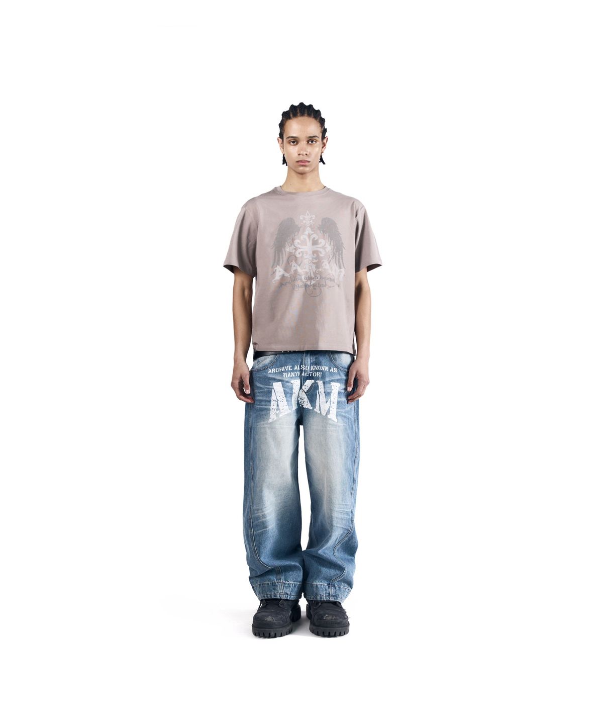 아캄(AAKAM) AKM Curved Denim Pants (Sky Blue)