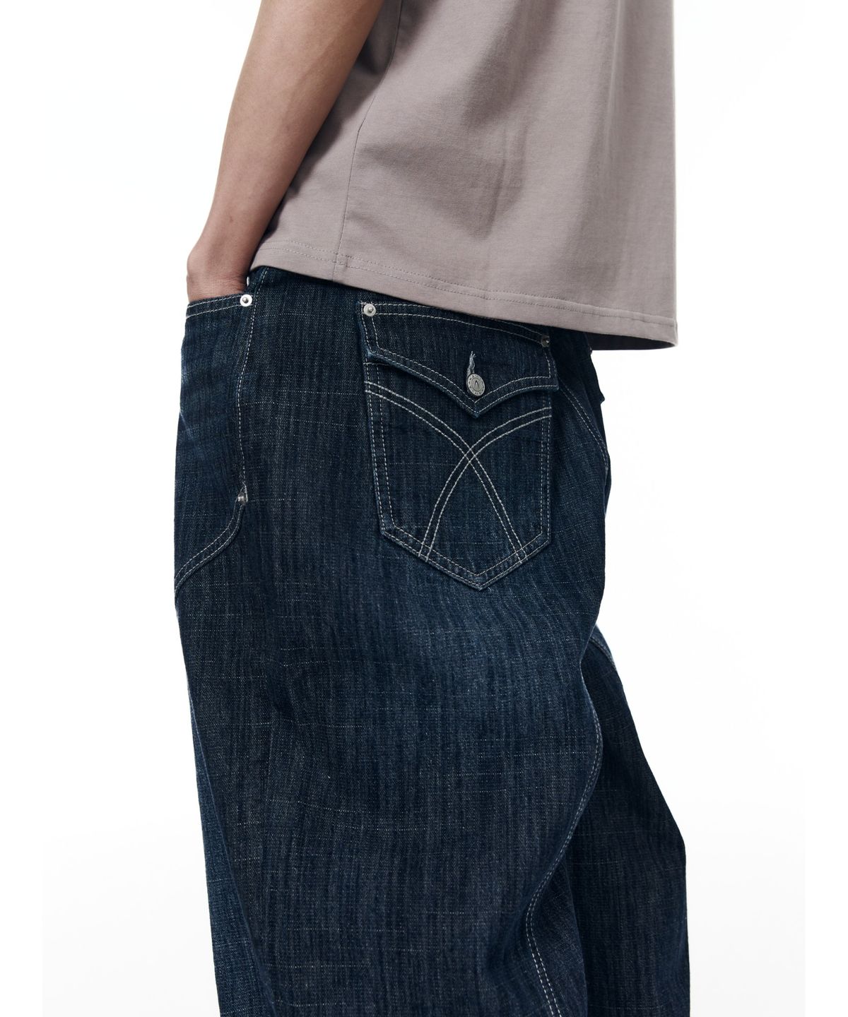 아캄(AAKAM) Oblique Incision Denim Pants (Blue)
