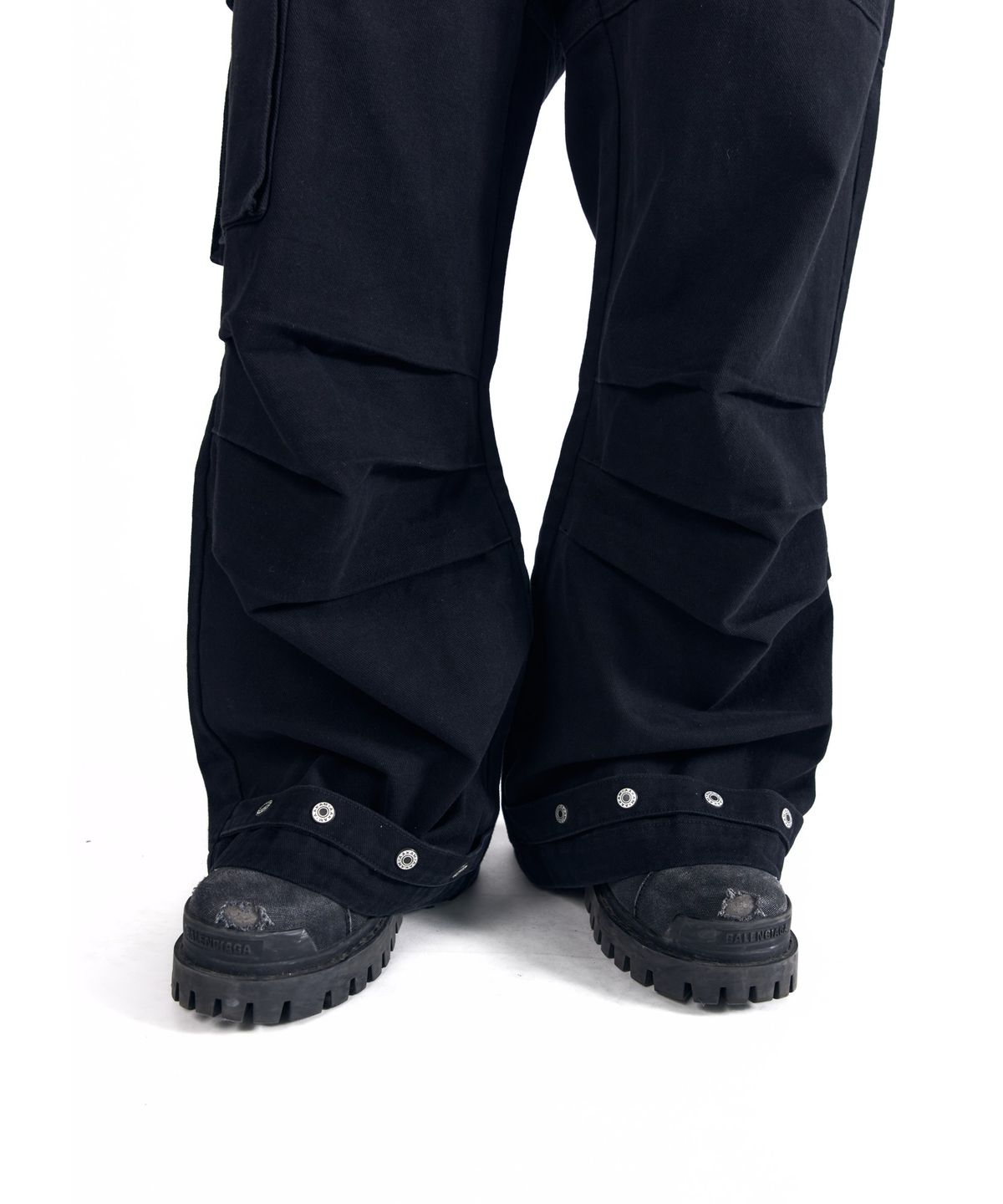 아캄(AAKAM) Cowboy Chaps Cotton Pants (Black)