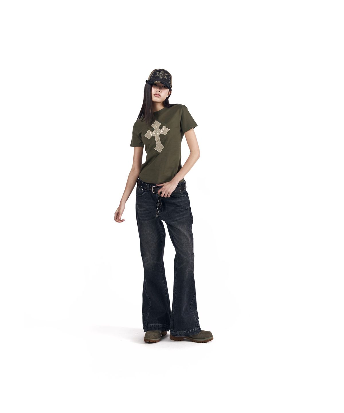 아캄(AAKAM) Upside-Down Flare Denim Pants (Black)