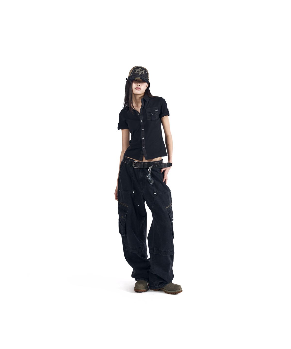 아캄(AAKAM) Typography Leather Belt (Black)
