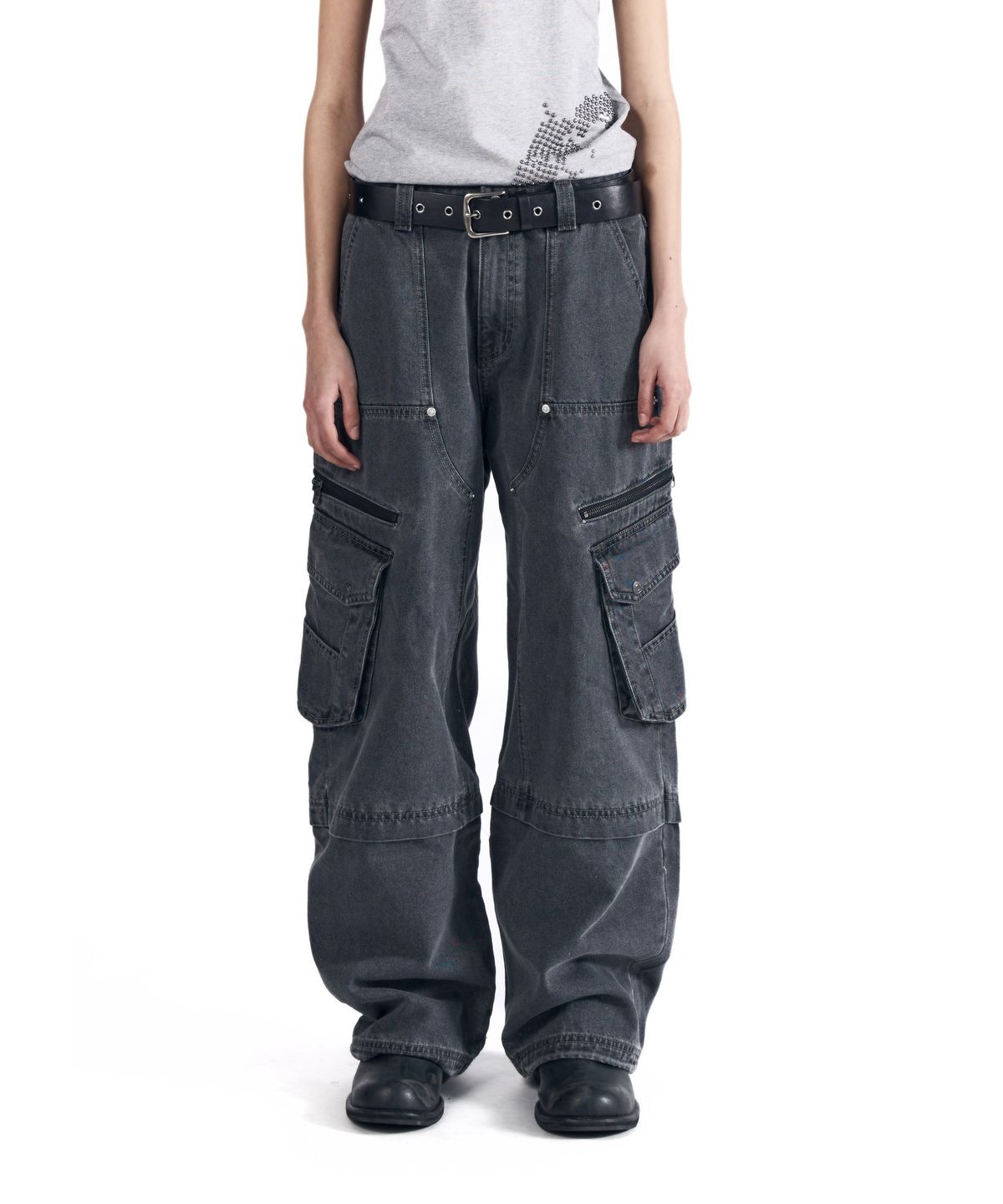 아캄(AAKAM) Knee Incision Zippered Cargo Pants (Gray)