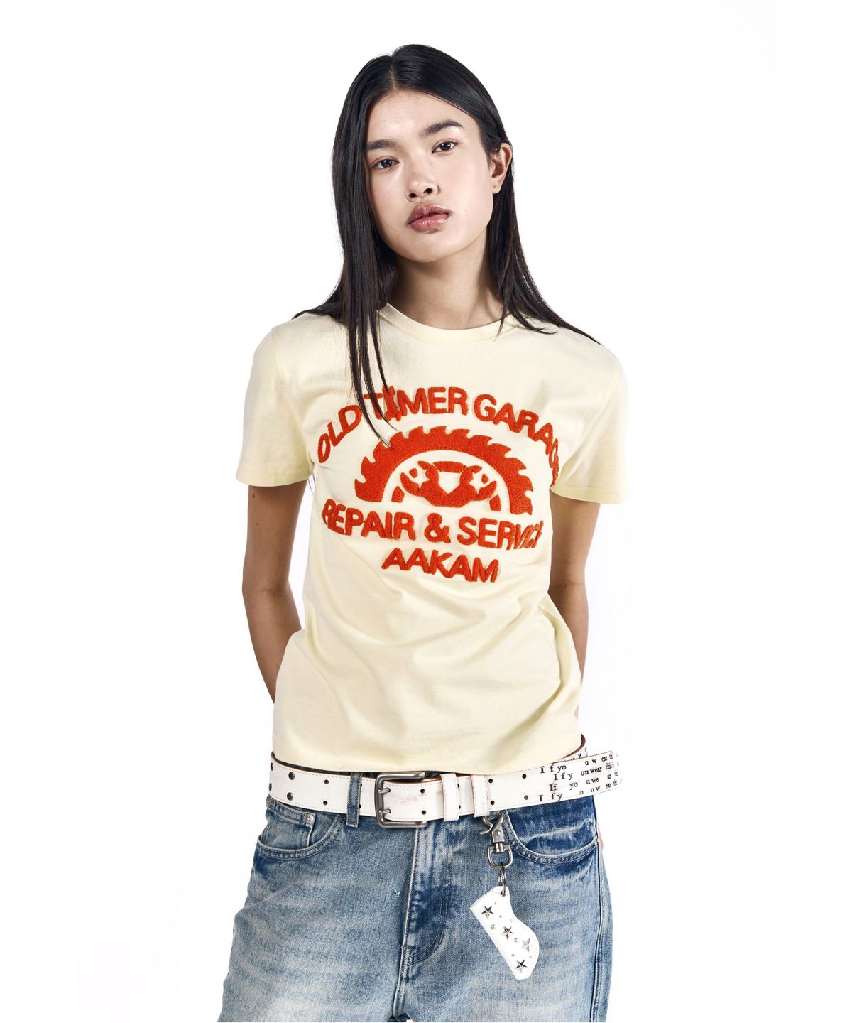 아캄(AAKAM) Repair Service Boucle Half Top (Cream)