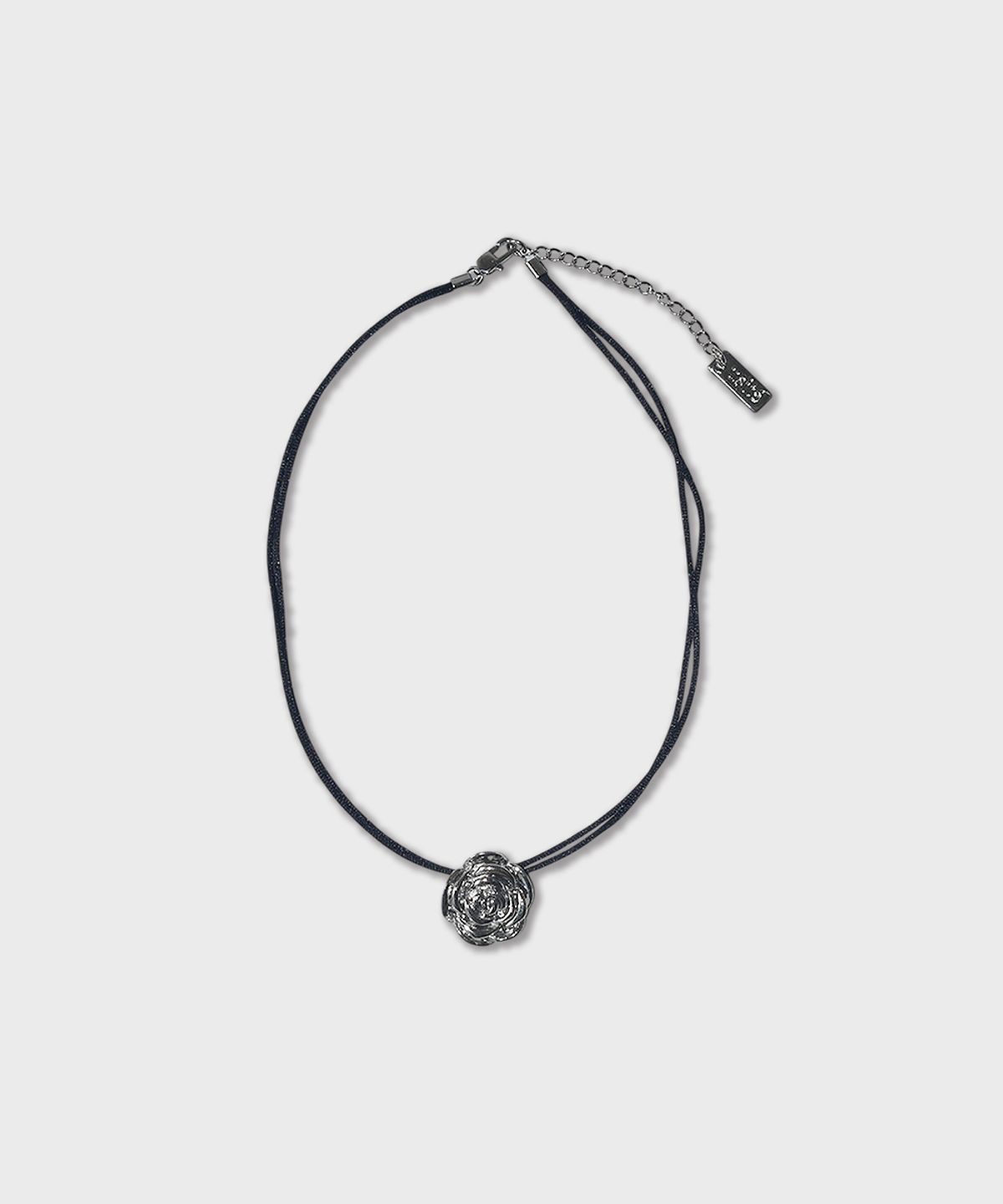 유지떼(USITE) ROSE MOON NECKLACE, BLACK 로즈 스트랩 네크리스