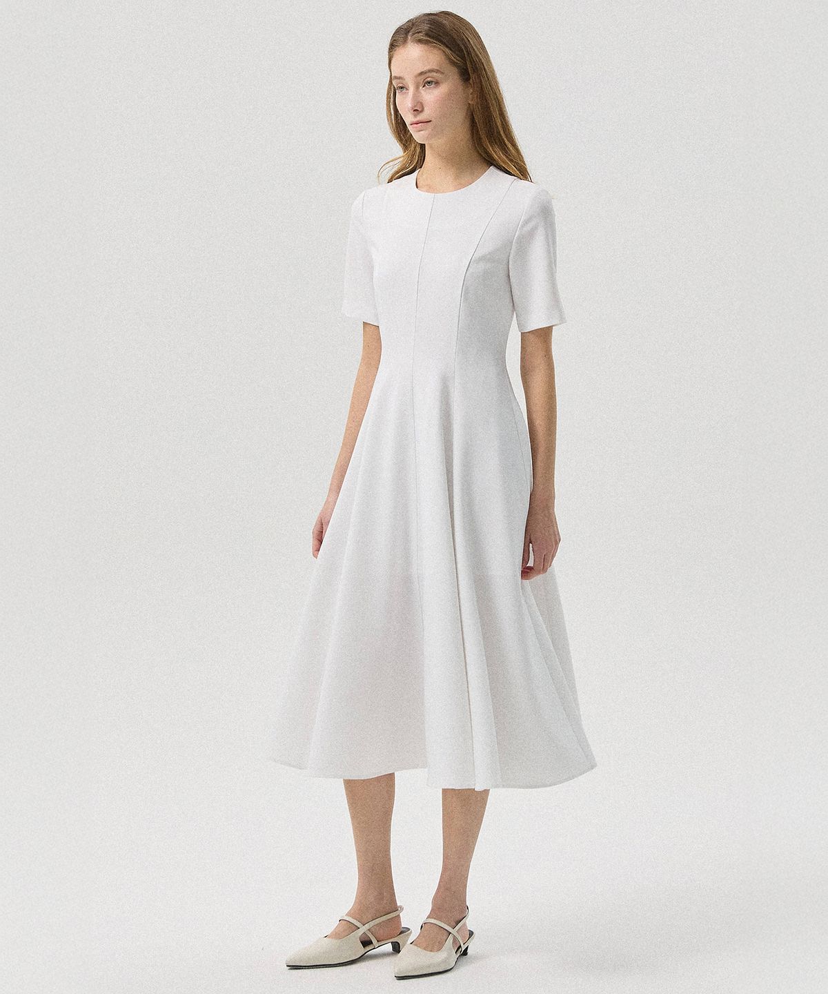 아흐레(AHRE) Lino Flare Tension One-Piece Dress_WHITE