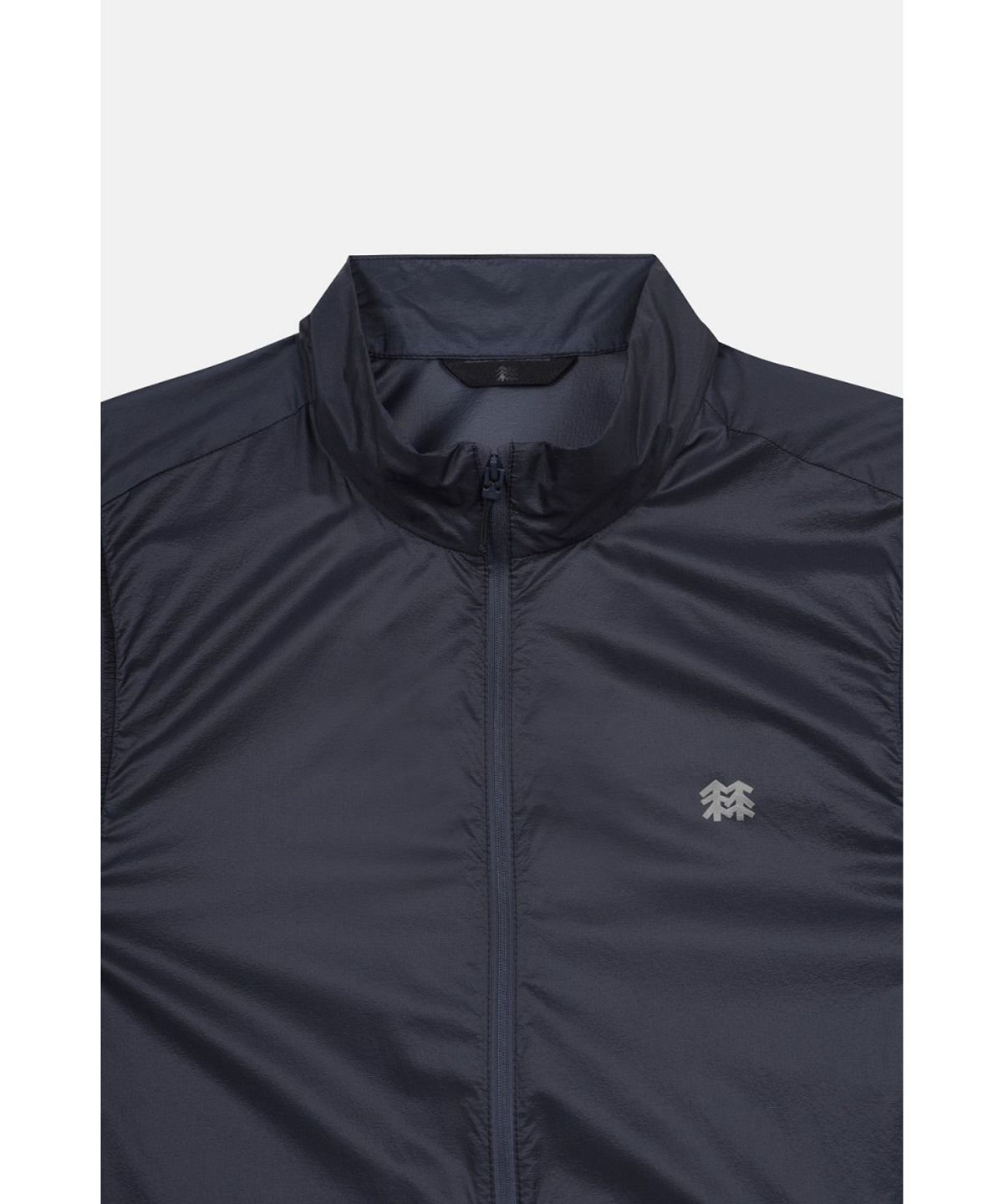 코오롱스포츠(KOLON SPORT) 남성 에그라이트 레귤러핏 스탠드넥 방풍 베스트 JWVAM26271GNA