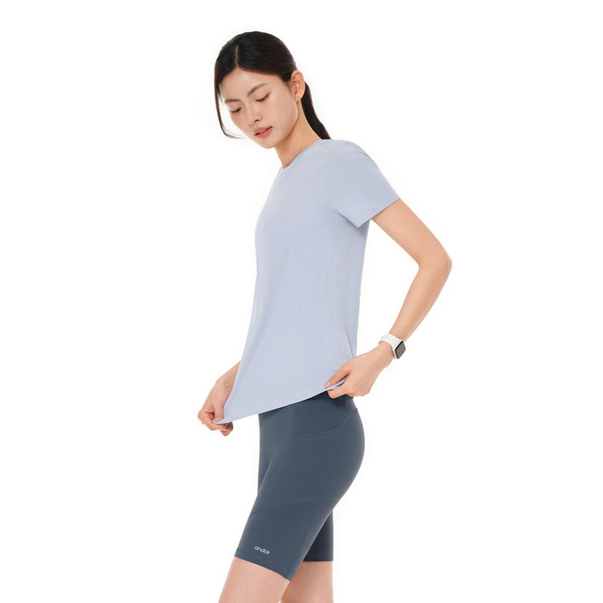 안다르(ANDAR) 스킨필 릴렉스핏 숏슬리브