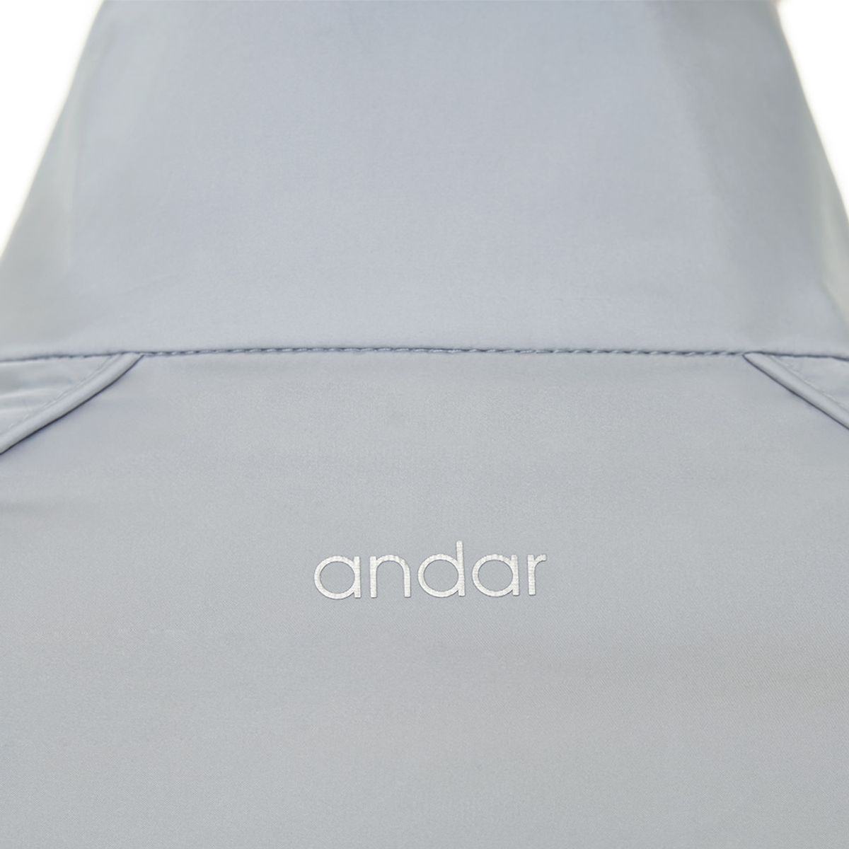안다르(ANDAR) 새틴 스트레치 집업