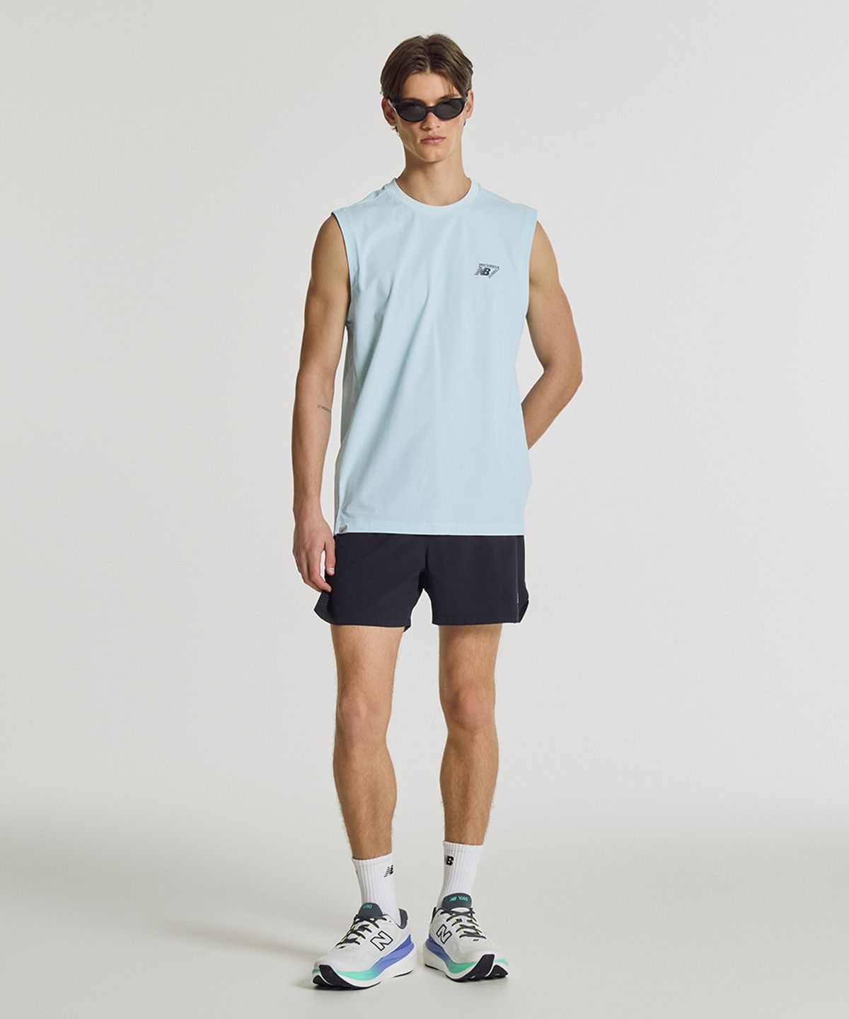뉴발란스(NEW BALANCE) NBNGG35603 / UNI FROZEN 트리코트 나시티 (L/BLUE)