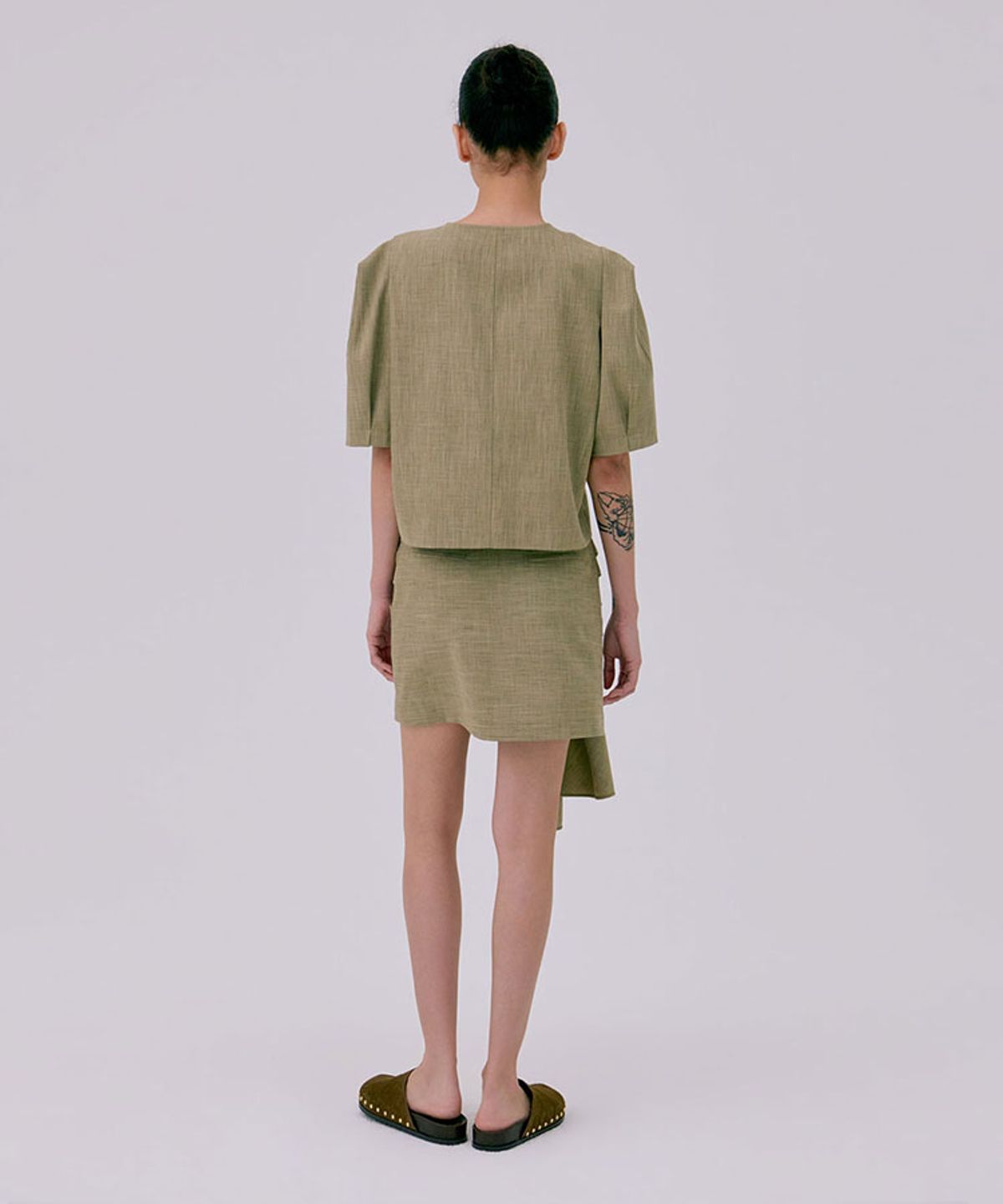 분더캄머(WNDERKAMMER) Puff Sleeve Blouse_Brown(퍼프 소매 블라우스_브라운)