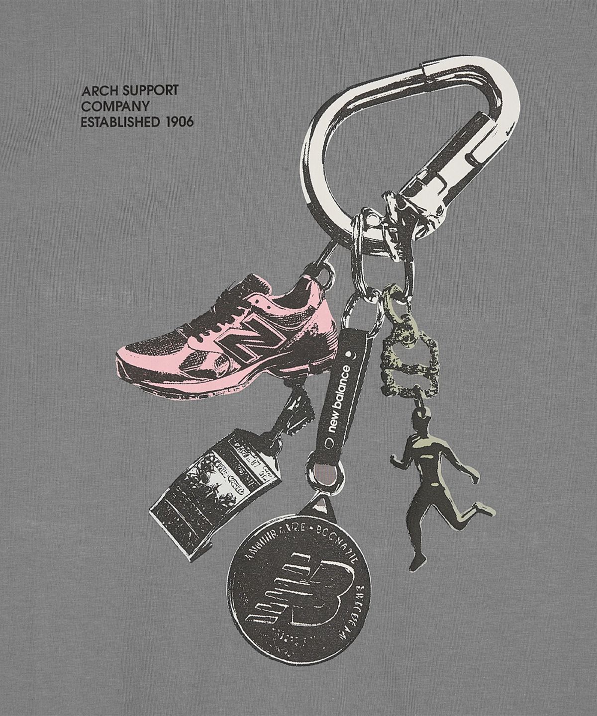 뉴발란스(NEW BALANCE) NBNEG21543 / UNI 트랙 클럽 카라비너 그래픽 반팔티 (GRAY)
