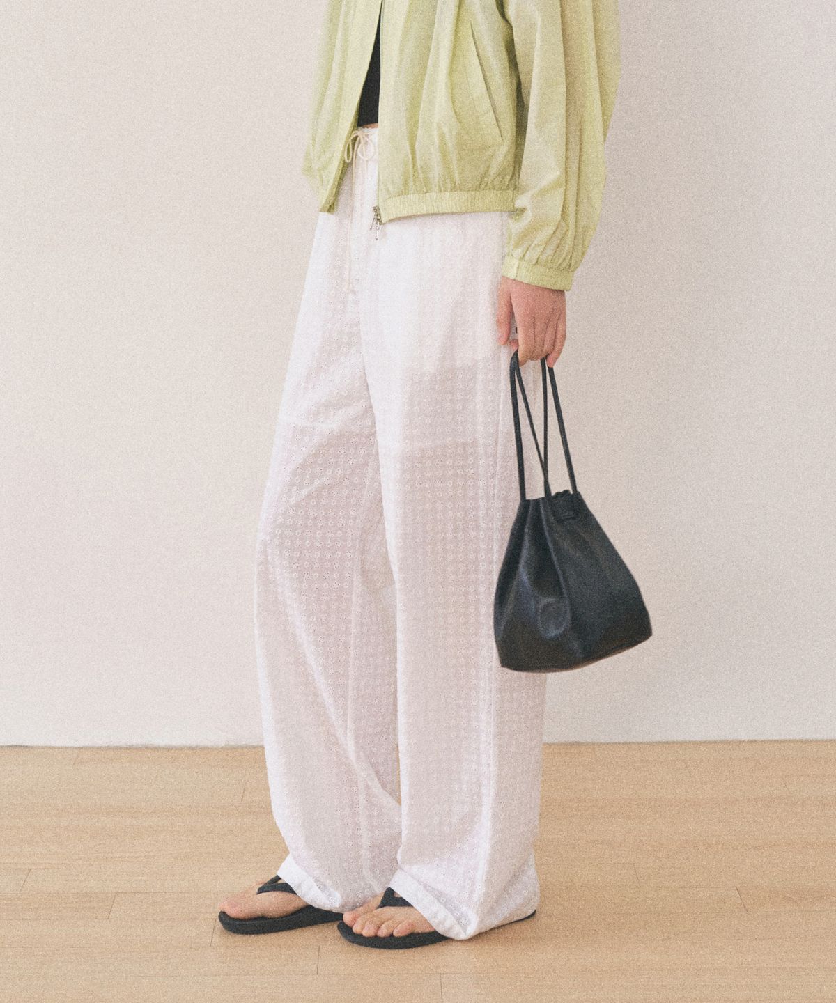 망고매니플리즈(MANGO MANY PLEASE) MONICA PUNCHING PANTS_WHITE