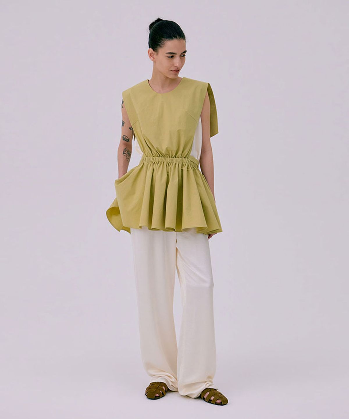 분더캄머(WNDERKAMMER) Sailor Collar Layered Top_Olive(세일러 칼라 레이어드 탑_올리브)