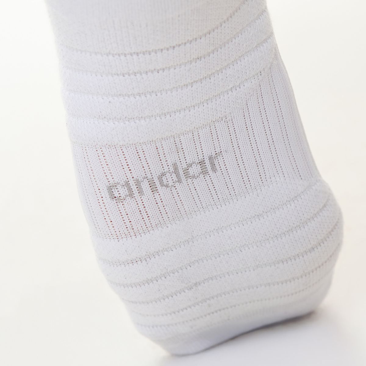 안다르(ANDAR) 하이 쿠션 테이핑 러닝 삭스