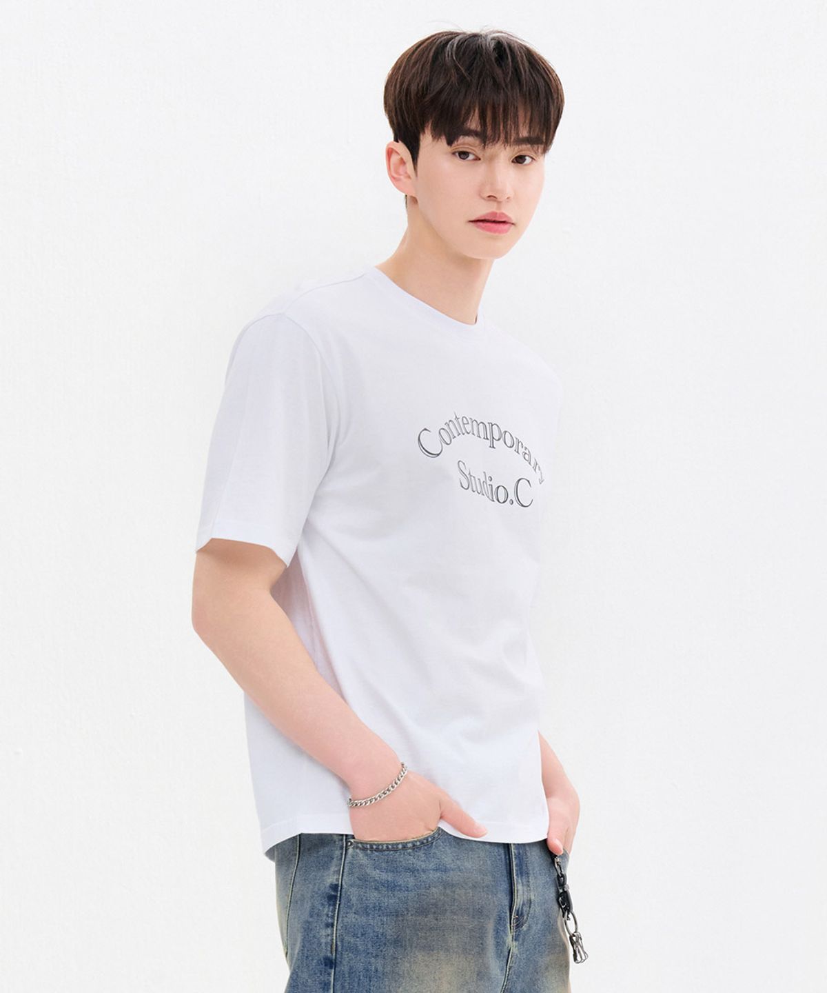 체이스컬트(CHASECULT) 공용 레터링 반팔 티셔츠-FBZU5802C01