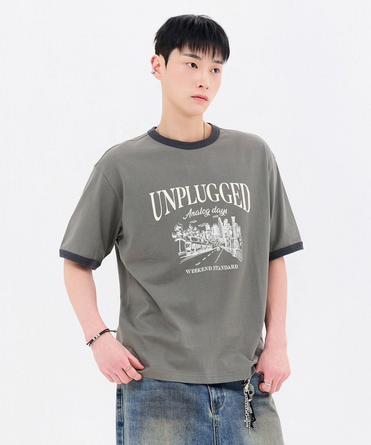 체이스컬트(CHASECULT) 공용 링거 그래픽 반팔 티셔츠-FBZU5805C0V