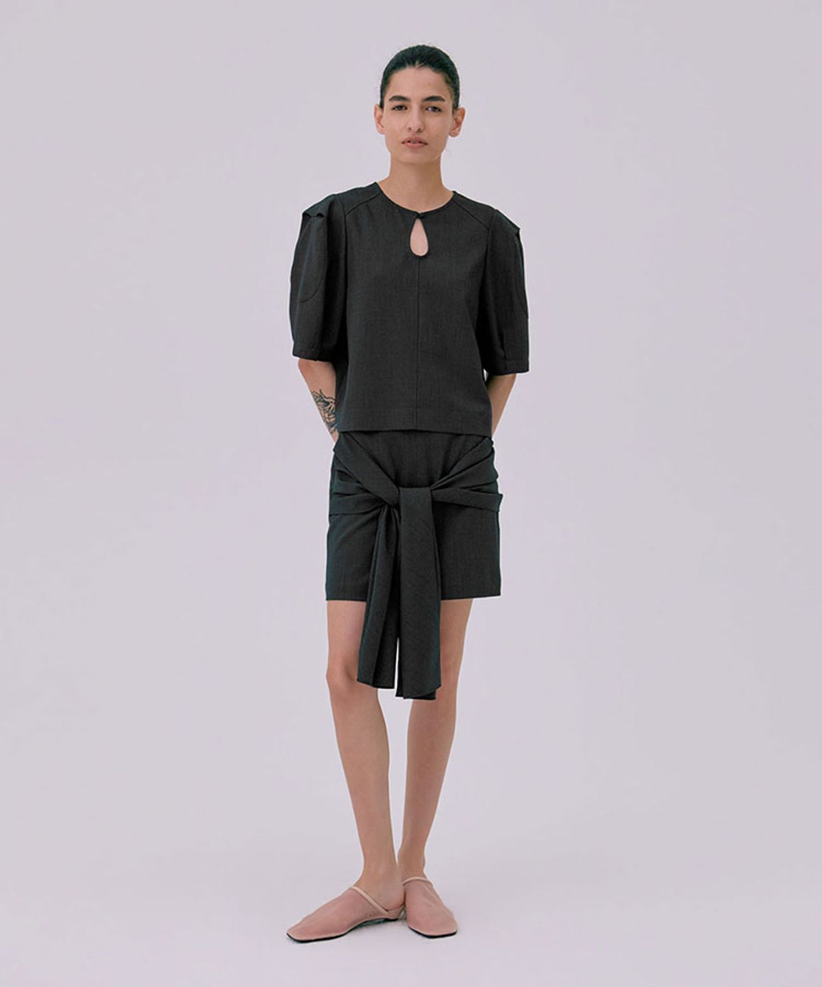 분더캄머(WNDERKAMMER) Tied Mini Skirt_Navy(타이드 미니스커트_네이비)