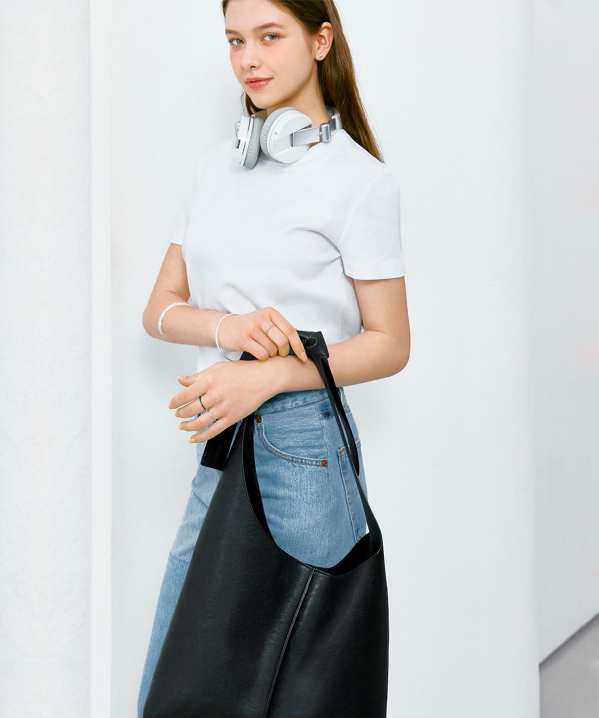 끌라베(CLAVE) 에밀리 블랙 숄더백 (EMILY Black Shoulder Bag) CVSH61007BKMM