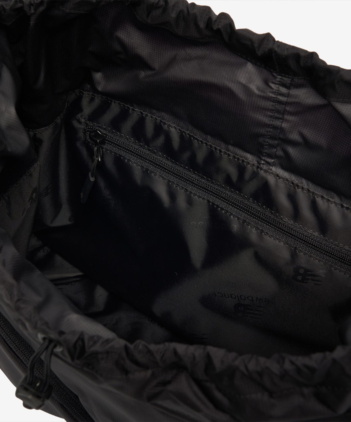 뉴발란스(NEW BALANCE) NBGCGSW109 / 노본 호보 짐백 (BLACK)
