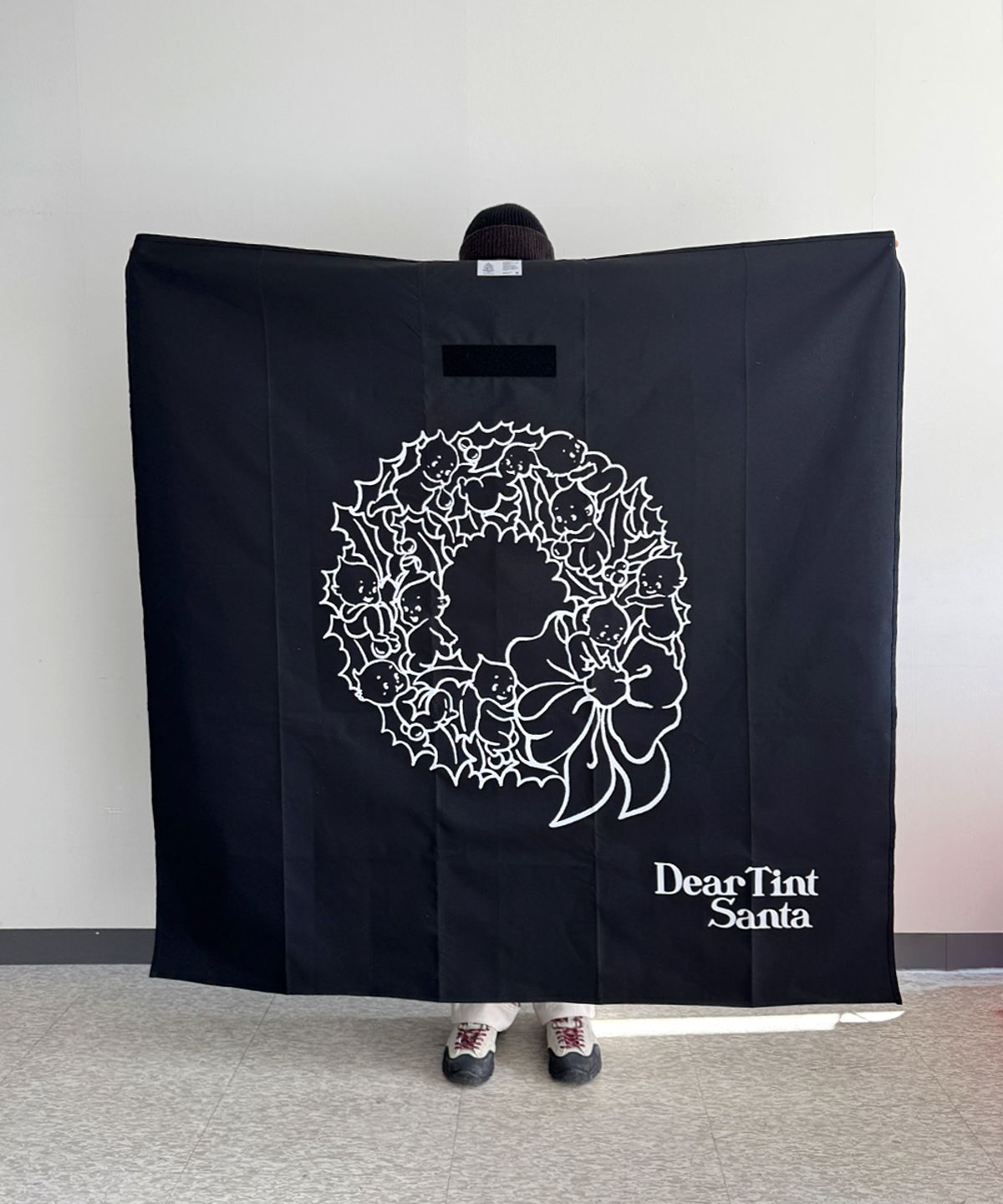 디어틴트산타(DEAR TINT SANTA) The Wreath Ground_black