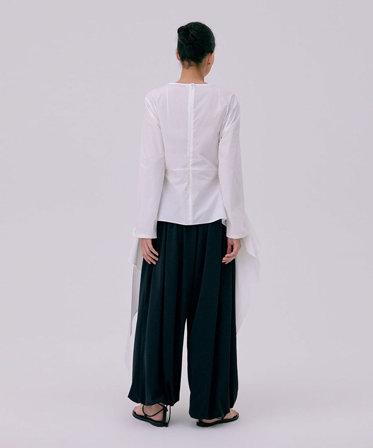 분더캄머(WNDERKAMMER) Drape Blouse_White(드레이프 블라우스_화이트)