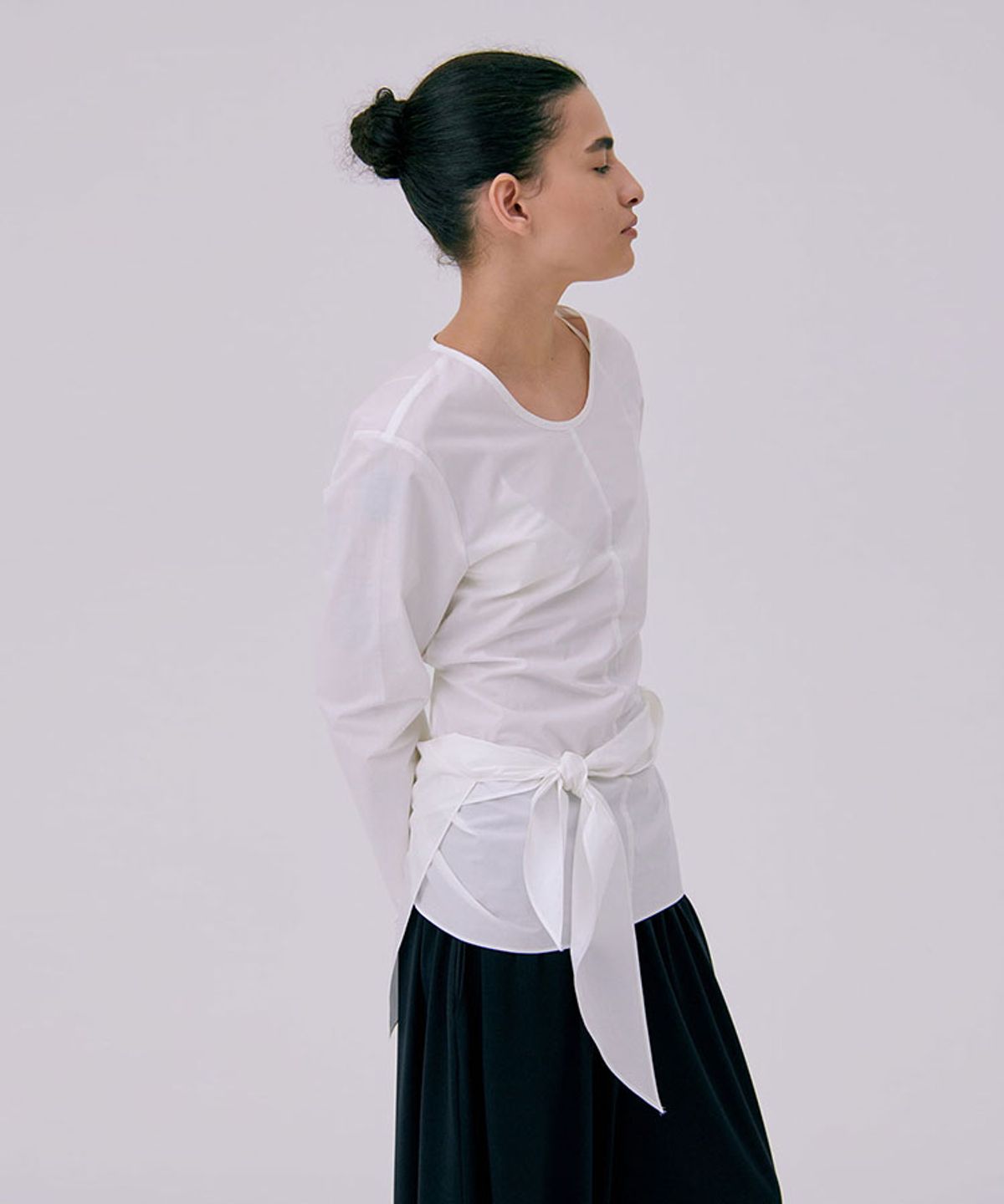 분더캄머(WNDERKAMMER) Drape Blouse_White(드레이프 블라우스_화이트)
