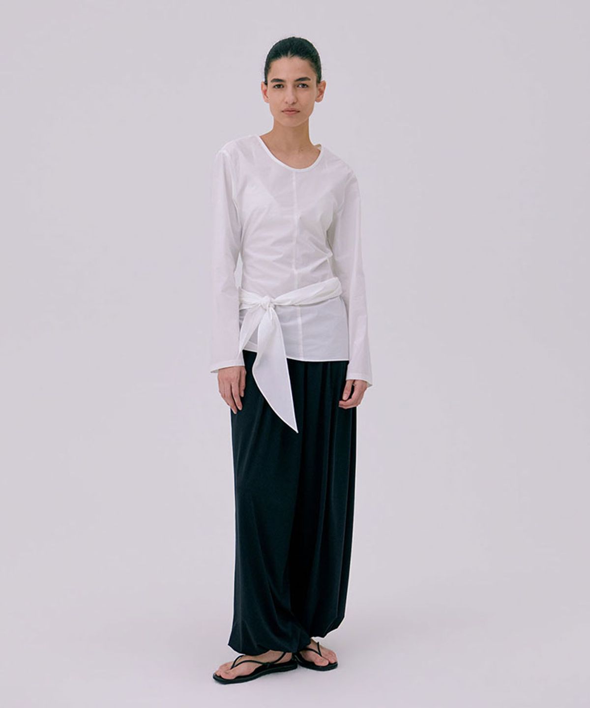 분더캄머(WNDERKAMMER) Drape Blouse_White(드레이프 블라우스_화이트)
