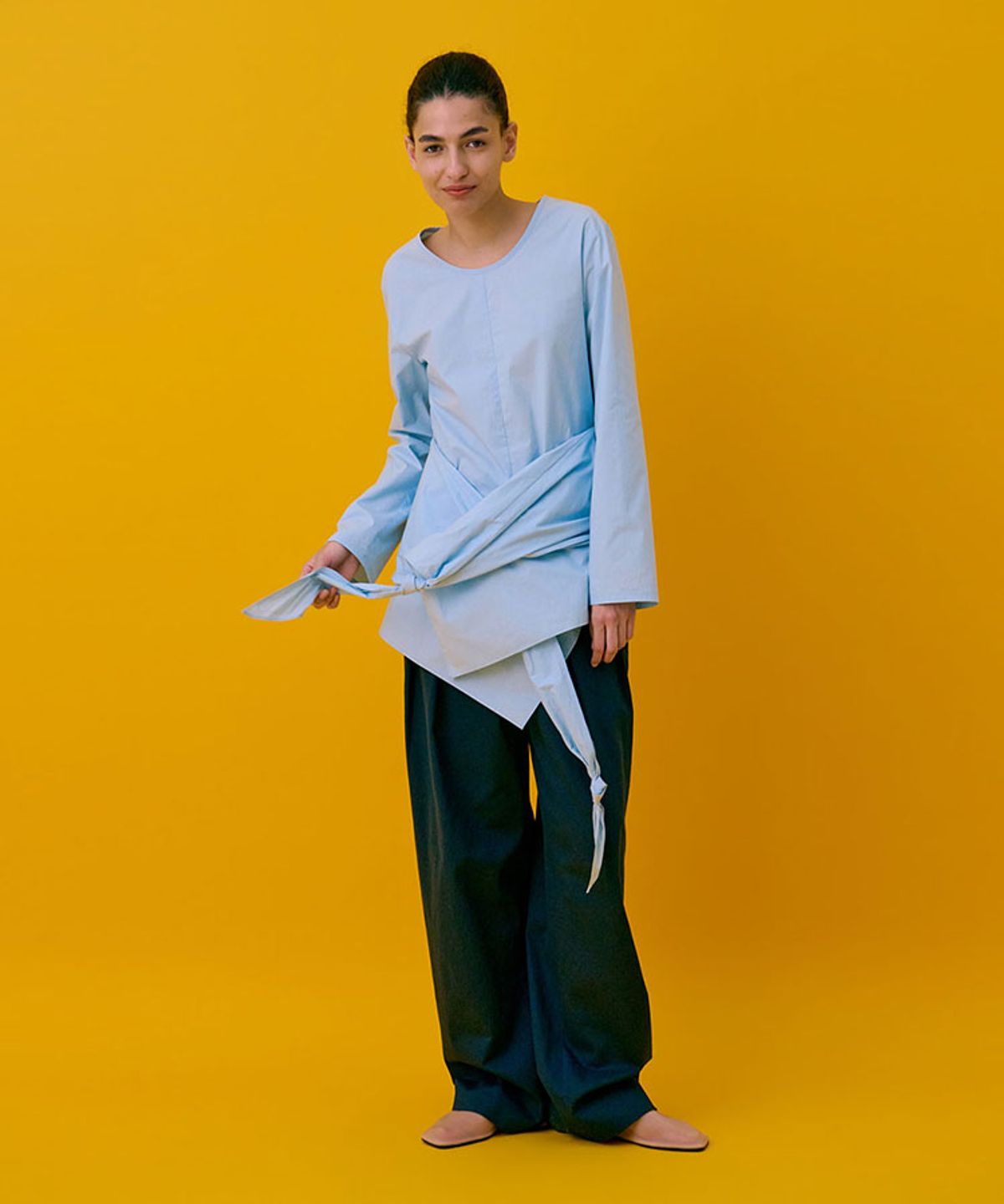 분더캄머(WNDERKAMMER) Drape Blouse_Light Blue(드레이프 블라우스_연한 파란색)