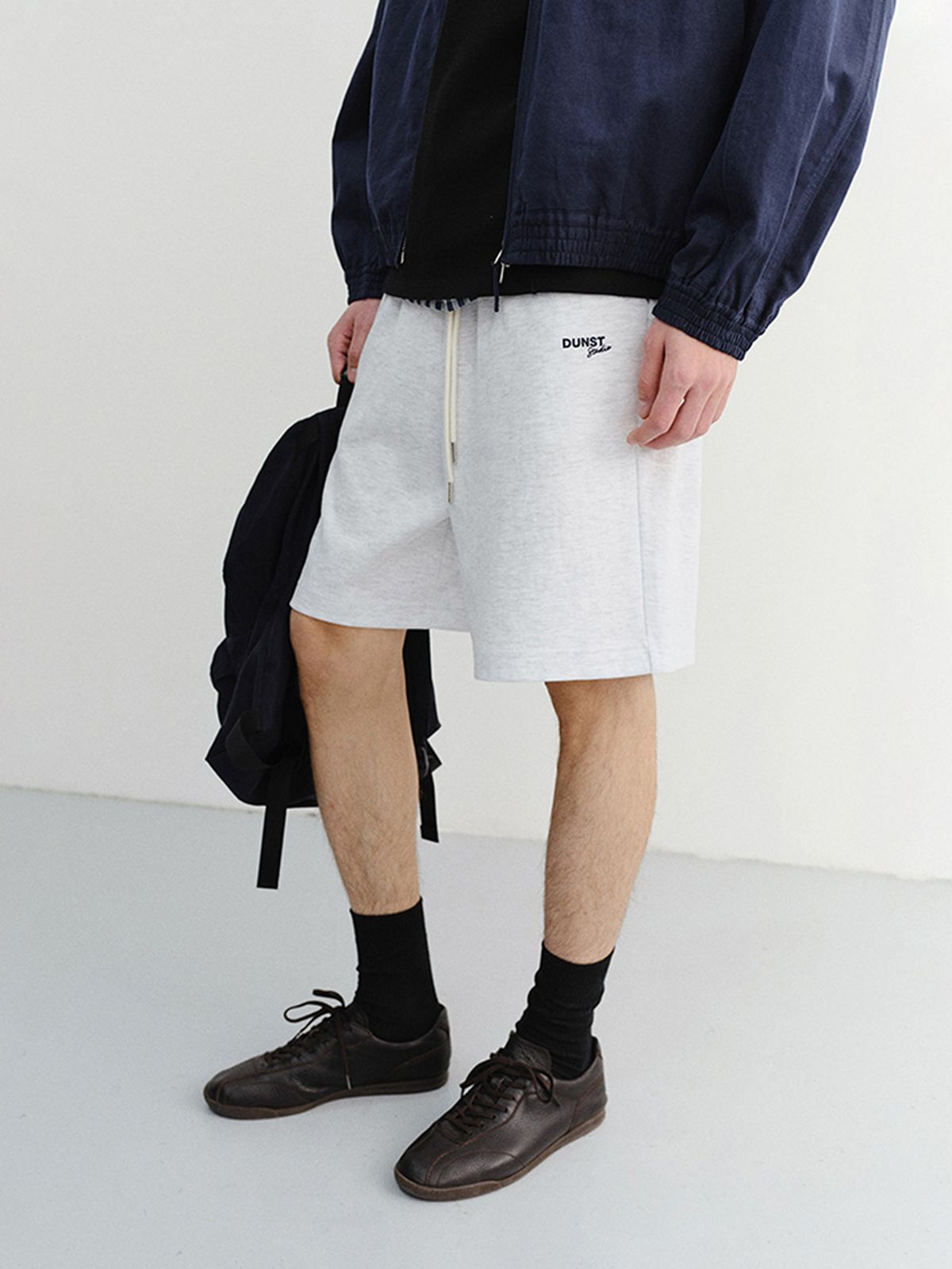 던스트 포 맨(DUNST FOR MEN) LOGO SWEAT SHORTS_UNISEX_UDPA6B124_LIGHT MELANGE GREY