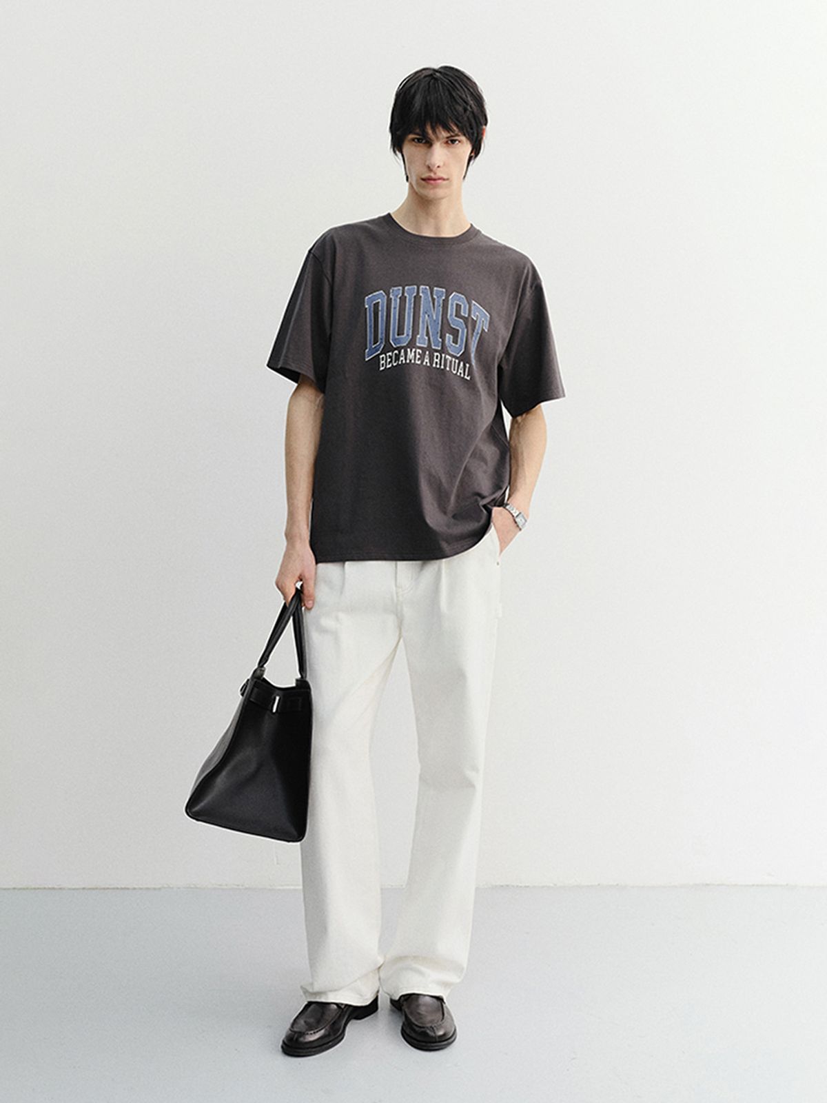 던스트 포 맨(DUNST FOR MEN) VINTAGE ARCH LOGO T-SHIRT_UNISEX_UDTS6B145_CHARCOAL GREY