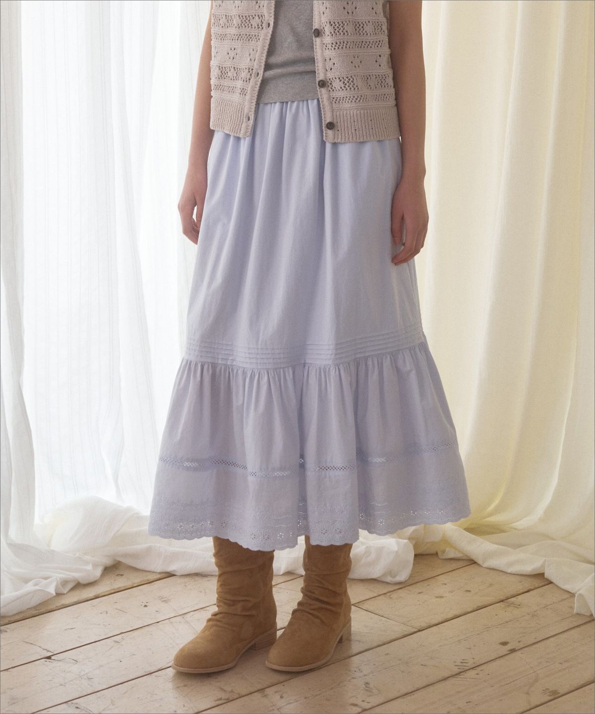 망고매니플리즈(MANGO MANY PLEASE) CAKE LACE SKIRT_LIGHT BLUE