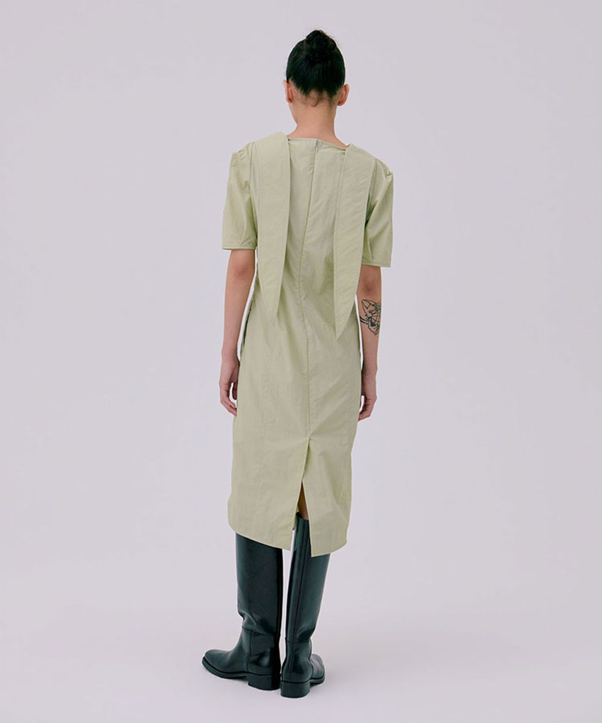 분더캄머(WNDERKAMMER) Puff sleeve dress_Light Khaki(퍼프 소매 드레스_라이트 카키)