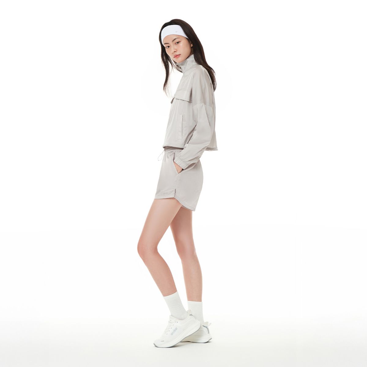 안다르(ANDAR) 새틴 스트레치 3부 투인원 쇼츠