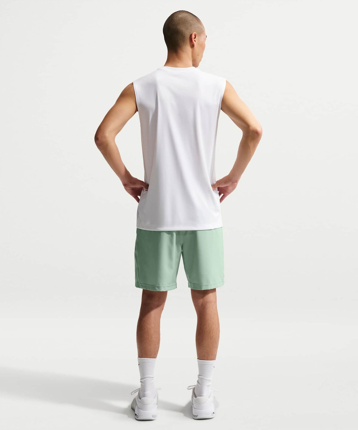 나이키(NIKE) 드라이 핏 폼 7인치 언라인드 버서타일 쇼츠 M - 스팀:블랙 / DV9858-008