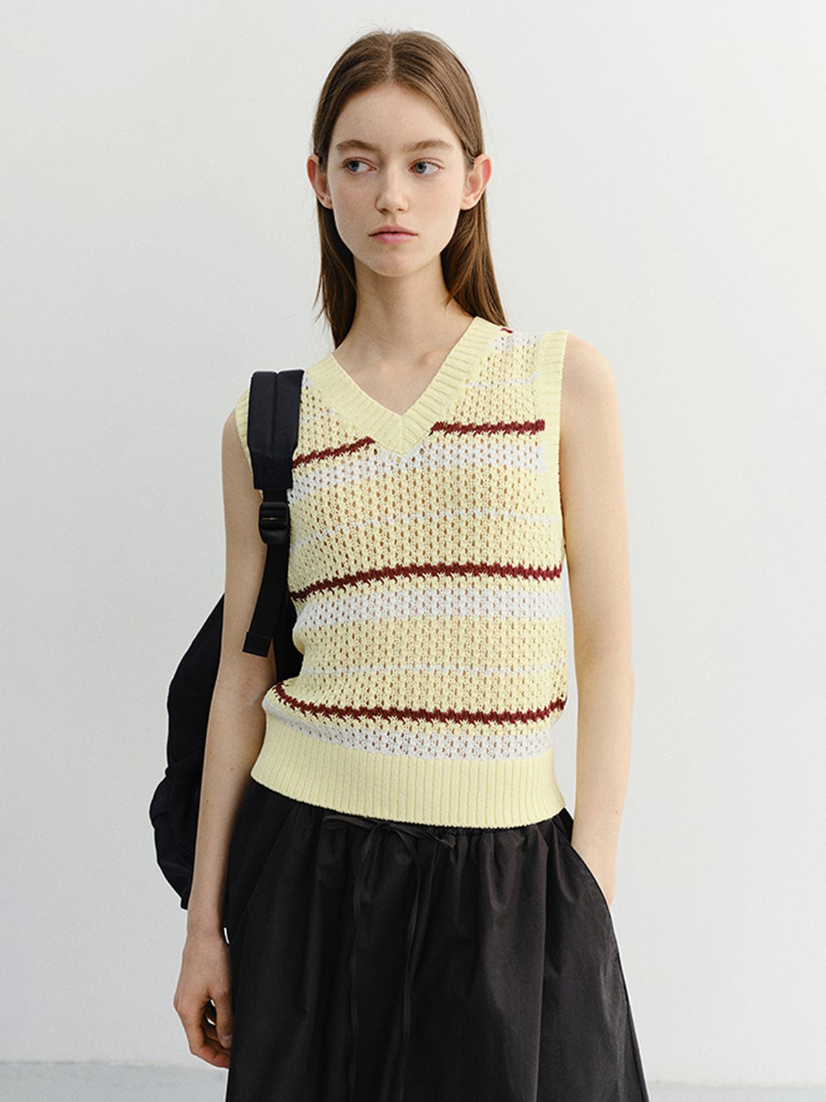 던스트(DUNST) UNISEX CHUNKY STRIPED KNIT VEST_UDSW6B130_BUTTER