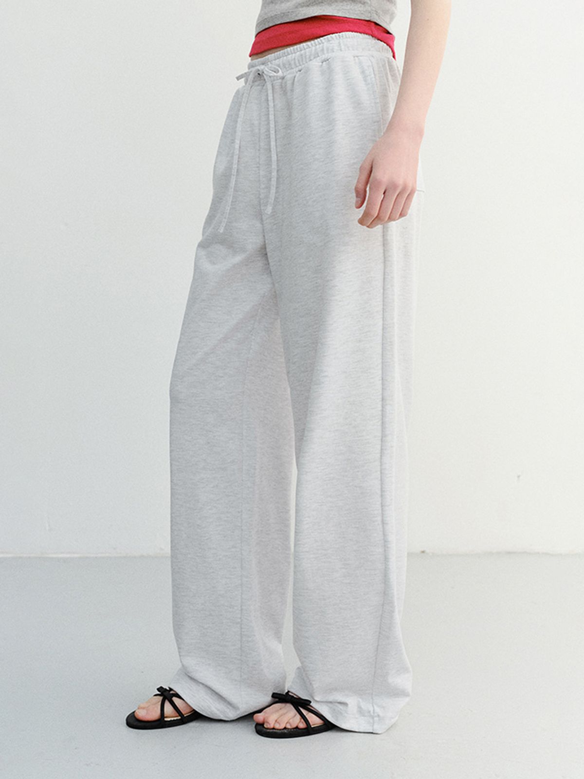 던스트(DUNST) SUMMER WIDE JOGGER PANTS_UDPA6B225_LIGHT MELANGE GREY