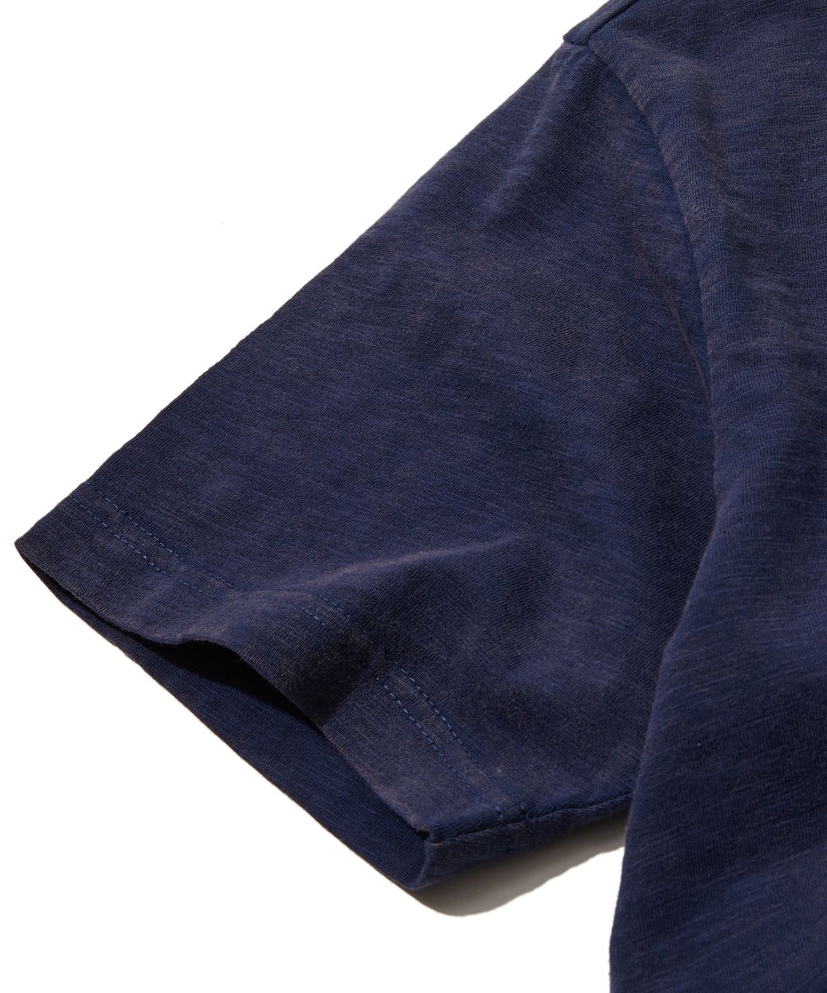 펜필드(PENFIELD) 베이스테이트 아플리케 티셔츠 네이비_FS2KT76U