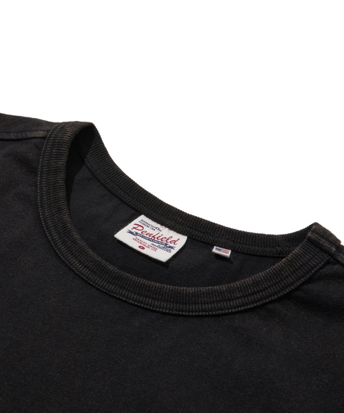 펜필드(PENFIELD) 1975 백그라운드 티셔츠 블랙_FS2KT68U