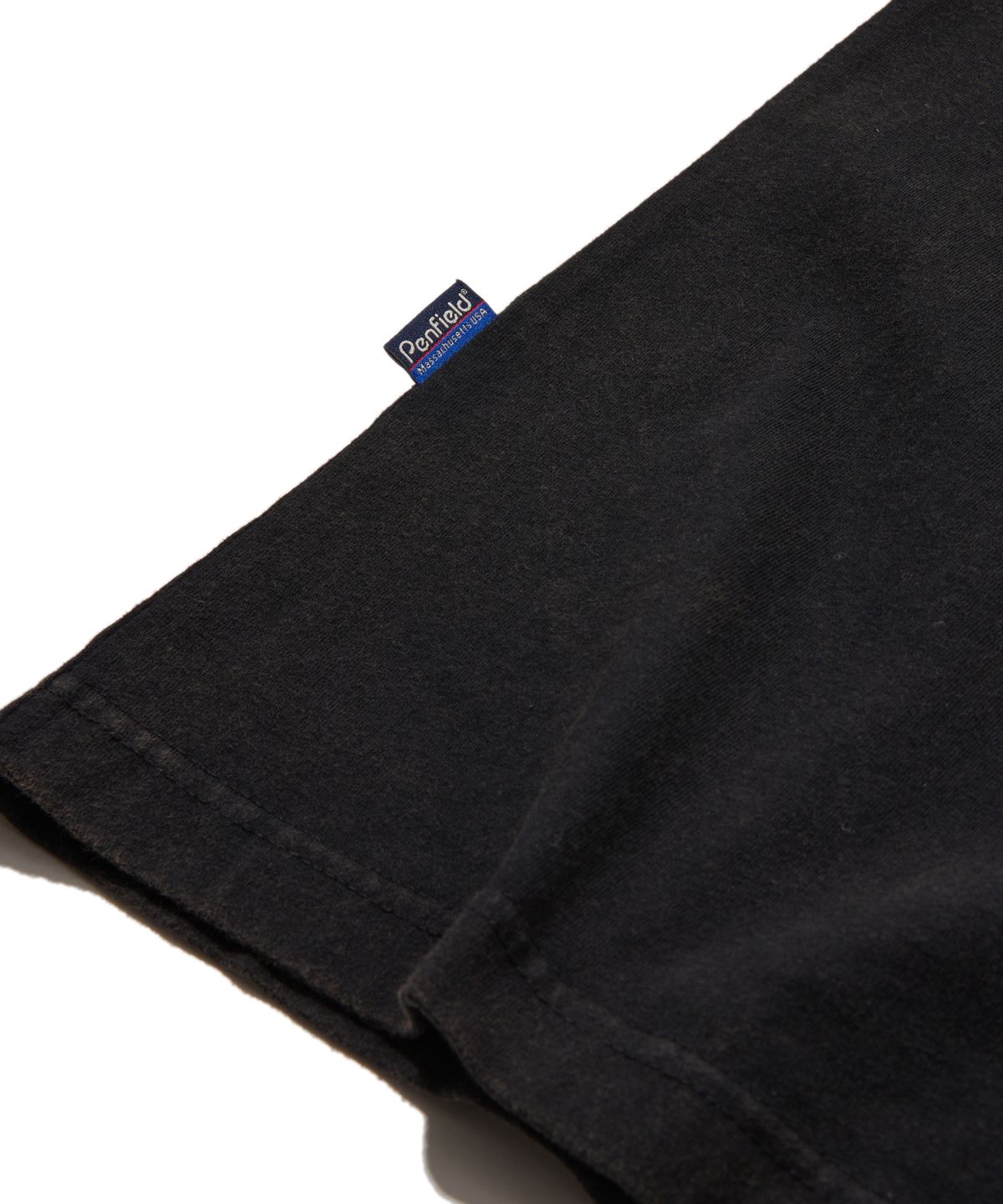 펜필드(PENFIELD) 1975 백그라운드 티셔츠 블랙_FS2KT68U